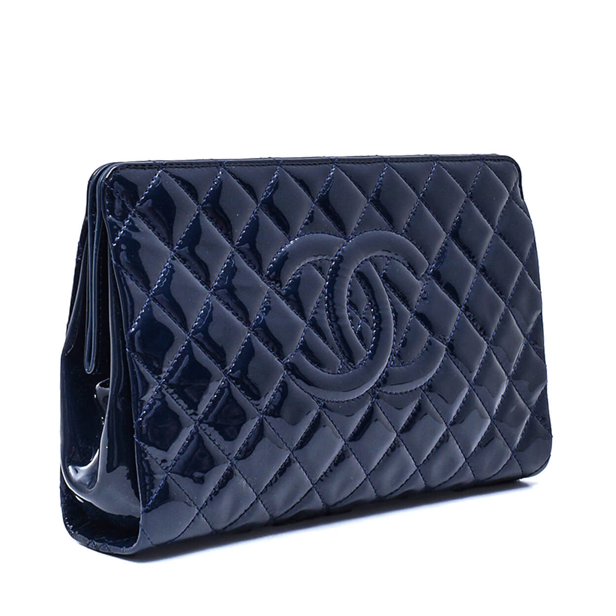 Chanel - Navy Blue Quilted Patent Leather CC Logo Clutch 